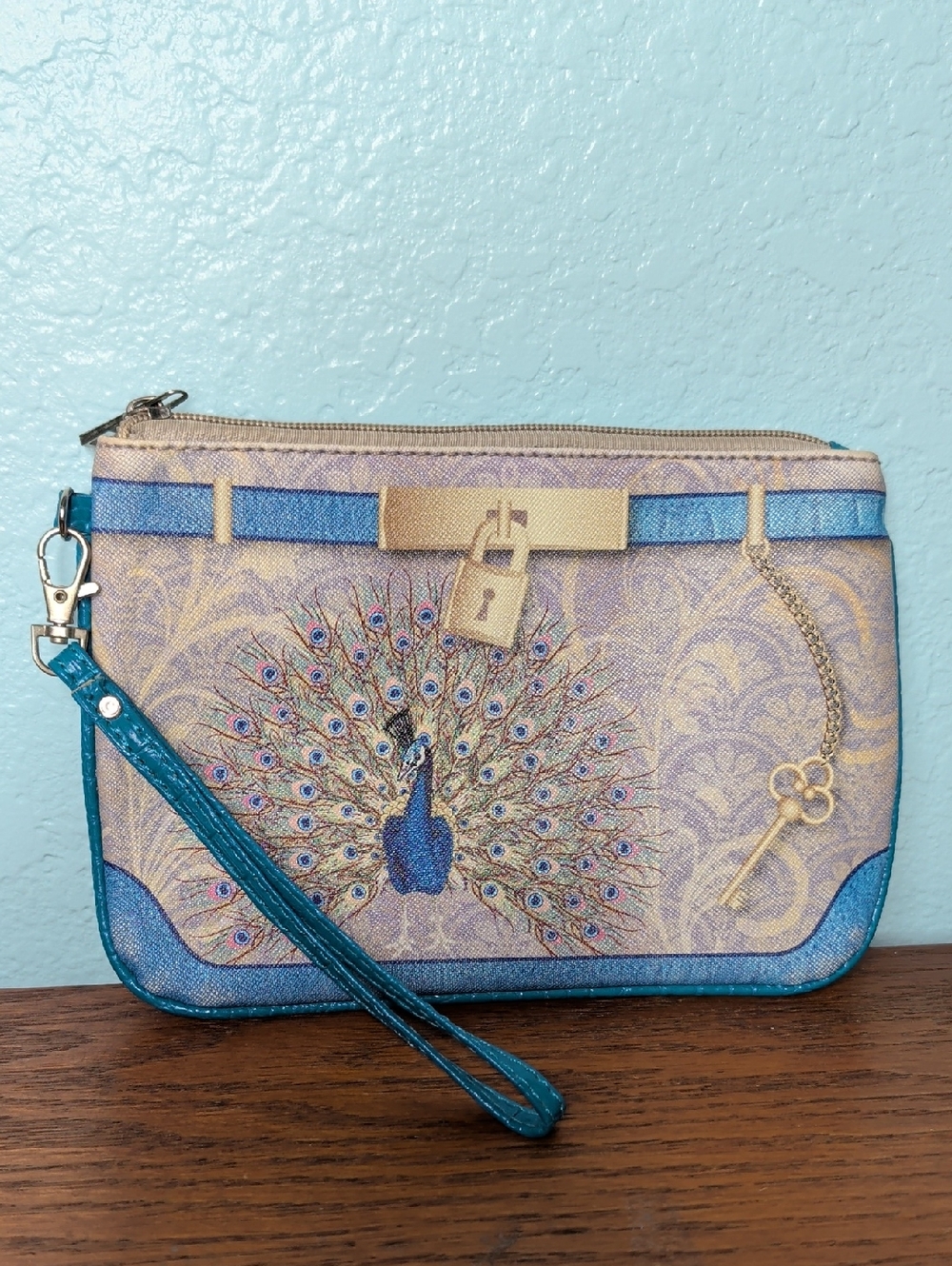 Blue Peacock Print Wristlet Clutch - Blue